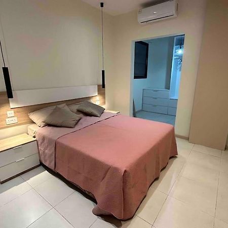 דירות סיינט פול ביי A Flat In The Heart Of Bugibba מראה חיצוני תמונה