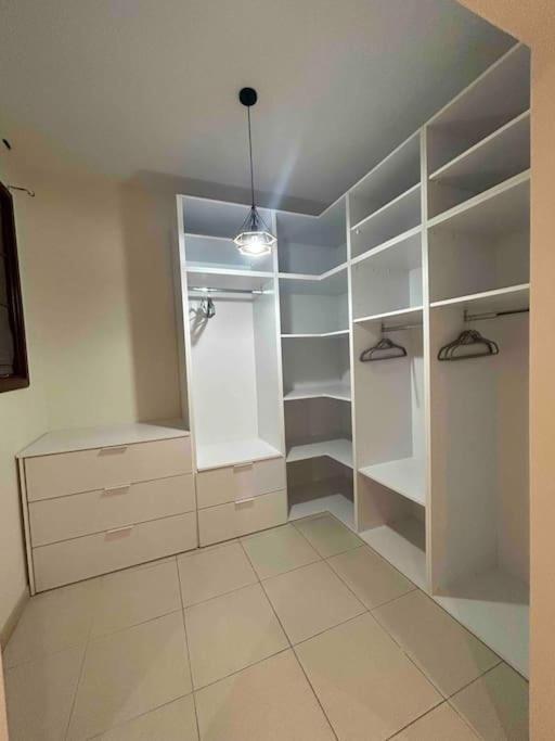 דירות סיינט פול ביי A Flat In The Heart Of Bugibba מראה חיצוני תמונה